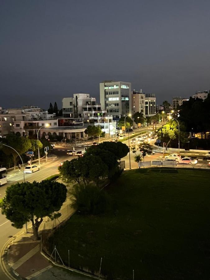Joanna Court Rooms Larnaca Extérieur photo